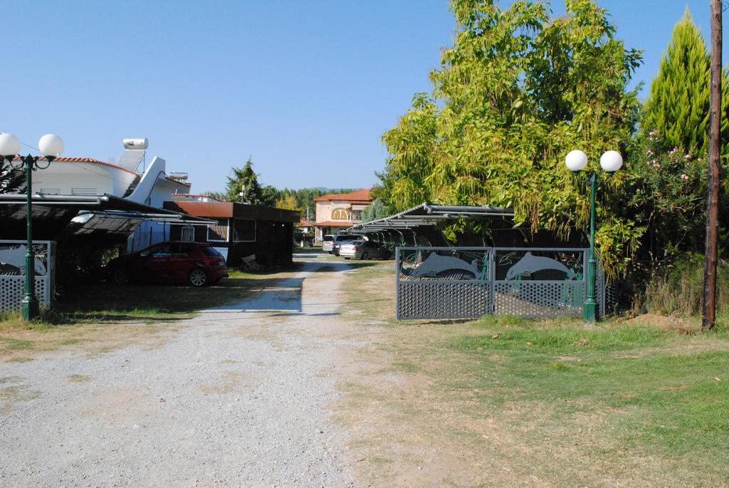 Hotel Fernando Ofrínion Zewnętrze zdjęcie